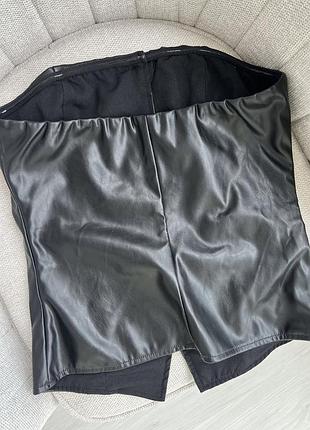 Топ из искусственной кожи fashionnova