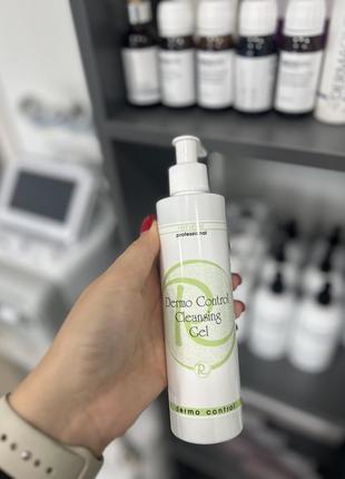 Гель для жирной и проблемной кожи. гель для жирной и проблемной кожи cleansing gel dermo control renew