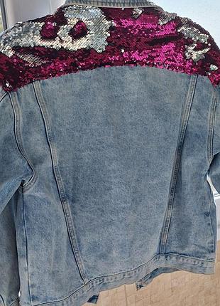 Джинсовый пиджак с поэтками