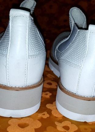 Бежеві черевички alberto la torra р37 нові made in italy шкіра3 фото