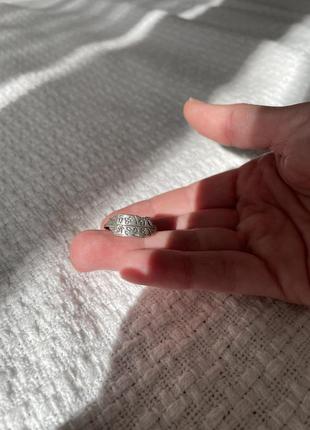Срібна каблучка