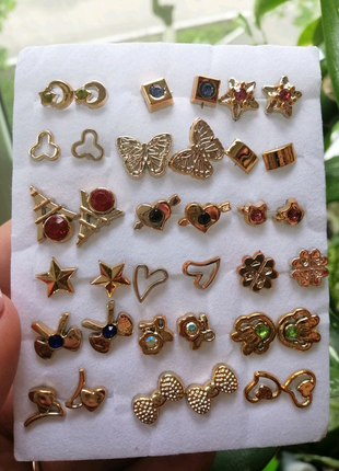 Набір сережок цвяшків