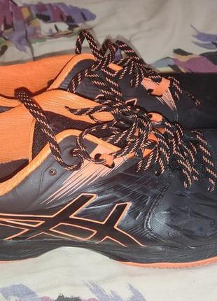 Спортивные кроссовки asics blast ff8 фото