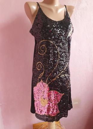 Мини платье с паетками цветами5 фото