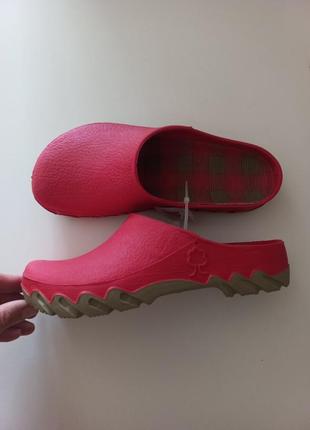 Садовые сабо parkside
made in italy 
-прочная контурная подошва
-гибкий и удобный
colourfast - прочный и