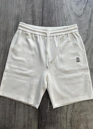 Шорти