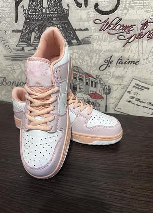 Кросівки nike
