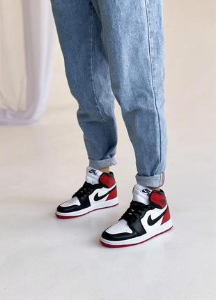 Nike air jordan 1, nike air force 1, nike air max 90, nike zoom fly 3, nike vomero 15, nike blazer, nike lebron 18, nike cortez, nike m2k tekno plus3 фото