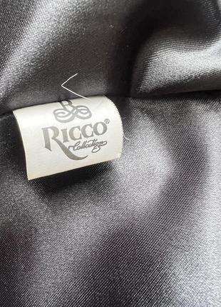 Чорне жіноче вовняне пальто ricco розмір хс