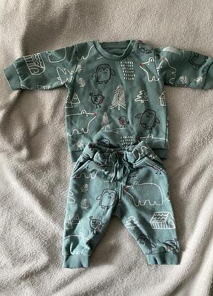 Детский теплый костюм