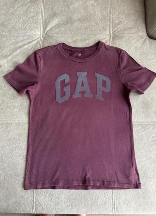 Футболка gap  на хлопчика 10-11 років