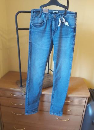 Джинси