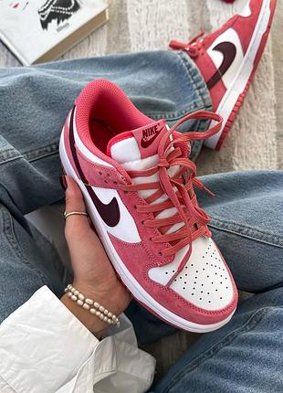 Женские кроссовки dunk low white/red