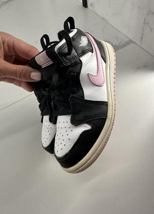 Nike jordan для девочки