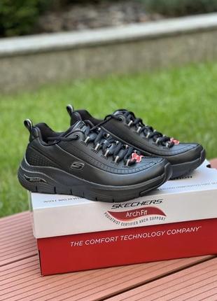 Базові чорні шкіряні кросівки skechers /сша/ здивують своєю практичністю та комфортом