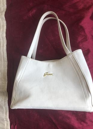 Сумка guess original и защитная сумка внутри.