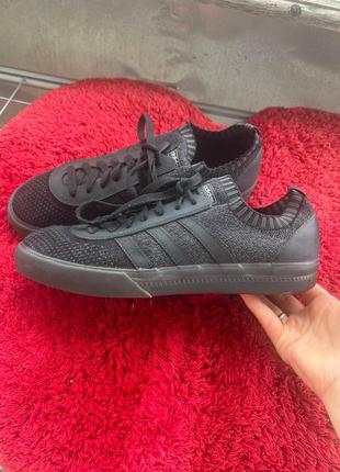 Кросівки adidas 7