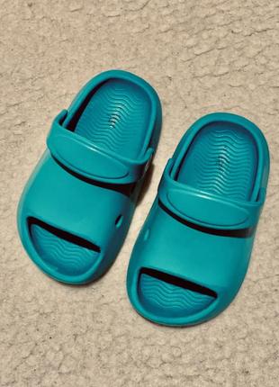 Детские сандалии пантолеты кроксы пляжные (унисекс) с ремешком tu (англия)3 фото