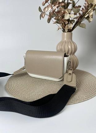 Трендовая женская мини сумка кросс боди бананка клатч