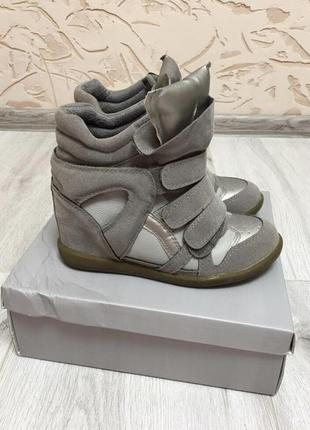 Сникерсы высокие кроссовки