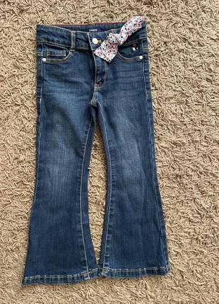 Трендовые джинсы клеш okaidi