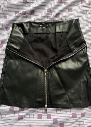 Спідниця шкіряна