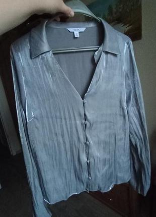 Сорочка жіноча в сріблястому кольорі