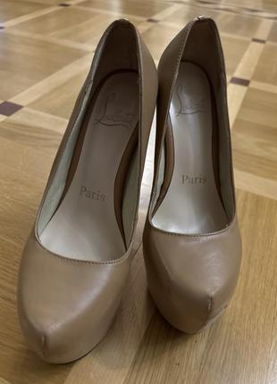 Туфли christian louboutin