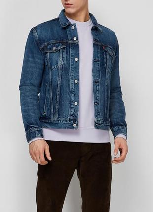 Новая мужская джинсовая куртка levi's размер m оригинал1 фото