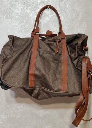 Сумка шопер на колесах