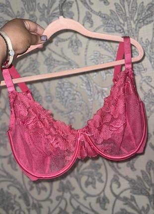 Шикарный бюстгальтер 38 gg (h) tu