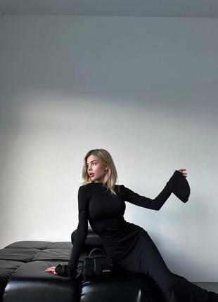 Изысканное платье макси