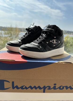 Хайдтопы на девочку размер 30