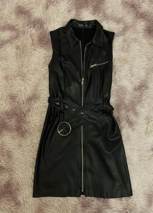 Платье bershka