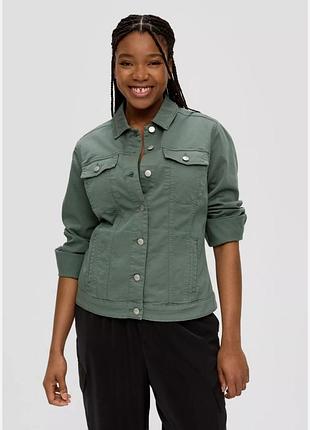 Жіночий піджак з льону