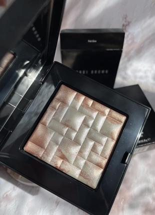 Хайлайтер bobbi brown highlighting powder pink glow