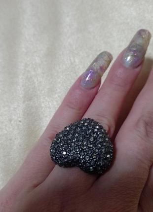 Кольцо черное сердце
