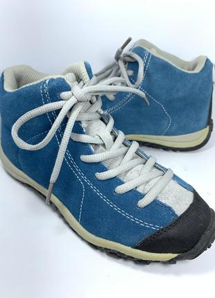 Ботинки демисезонные кожаные trevolution