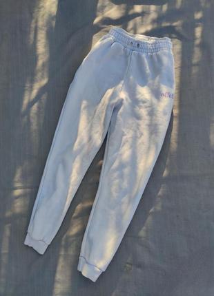 Спортивные штаны женские светлые высокая посадка1 фото