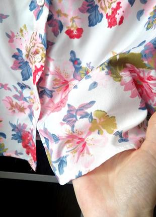 Новая, красивая блуза блузка цветы.3 фото