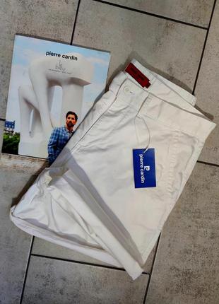 Мужские базовые шорты - бермуды pierre cardin оригинал с косыми карманами в белом цвете размер 36