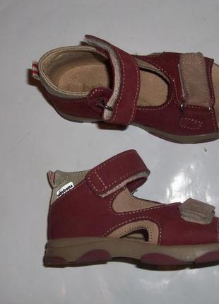 Рр 22-13,7 см. полностью кожаные босоножки туфли для деток из супинатором5 фото