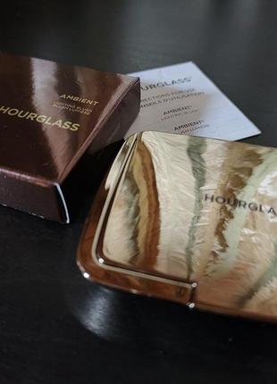 Рум'яна hourglass - ambient lighting blush - diffused heat