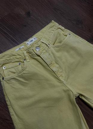 Джинсы mango пастельного желтого лимонного цвета джинсы mom мм размер s 100% хлопок10 фото