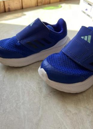 Кроссовки adidas3 фото