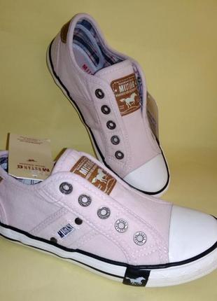 Кеды розовые текстильные mustang eur 32