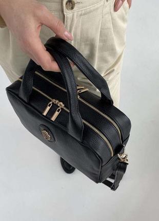 Большая черная сумка с карманами из натуральной лаковой кожи женская5 фото