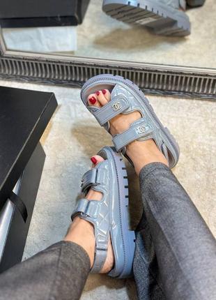 Сандалии5 фото