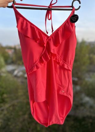 Купальник суцільний