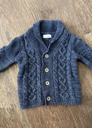 Кофта next 6-9 месяцев в идеальном состоянии